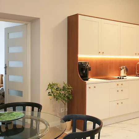 Faust In The Heart Of Kazimierz By Mint * Kraków