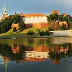 Faust In The Heart Of Kazimierz By Mint