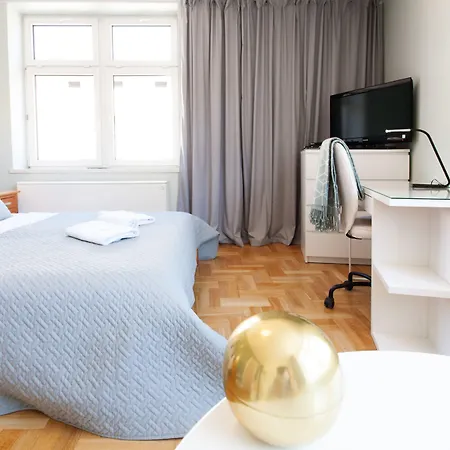 Faust In The Heart Of Kazimierz By Mint Apartment Krakau