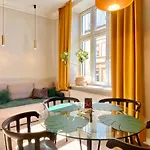 Apartamento Faust In The Heart Of Kazimierz By Mint