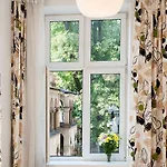 Faust In The Heart Of Kazimierz By Mint Apartamento *
